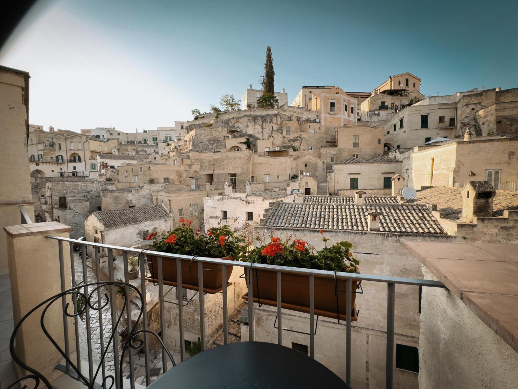 Dimora Lombardi Hotel Matera Bagian luar foto
