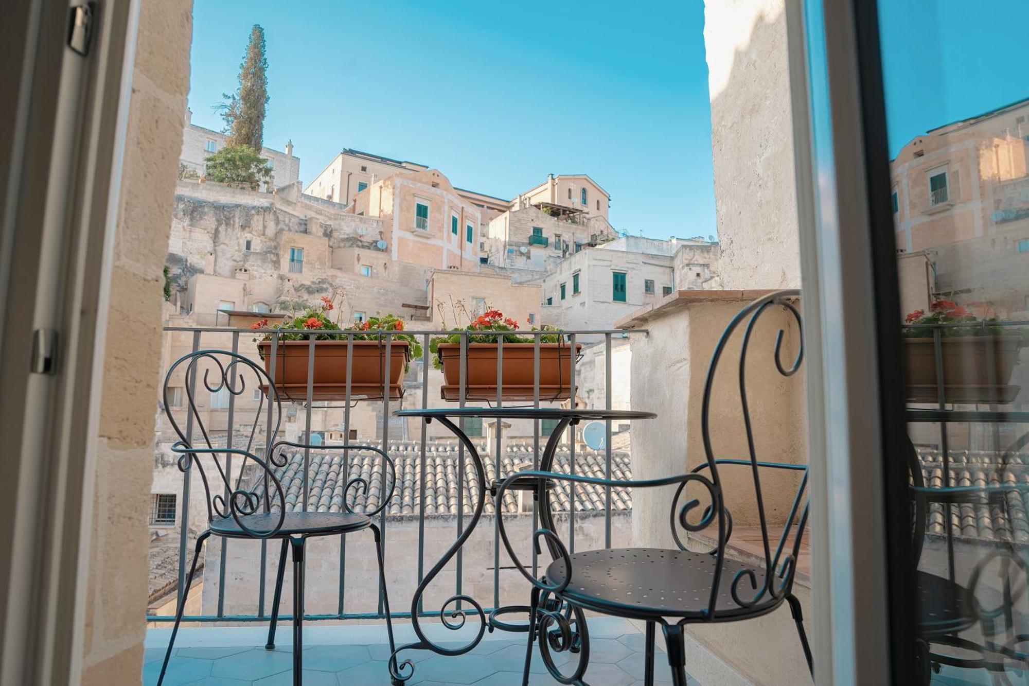 Dimora Lombardi Hotel Matera Bagian luar foto