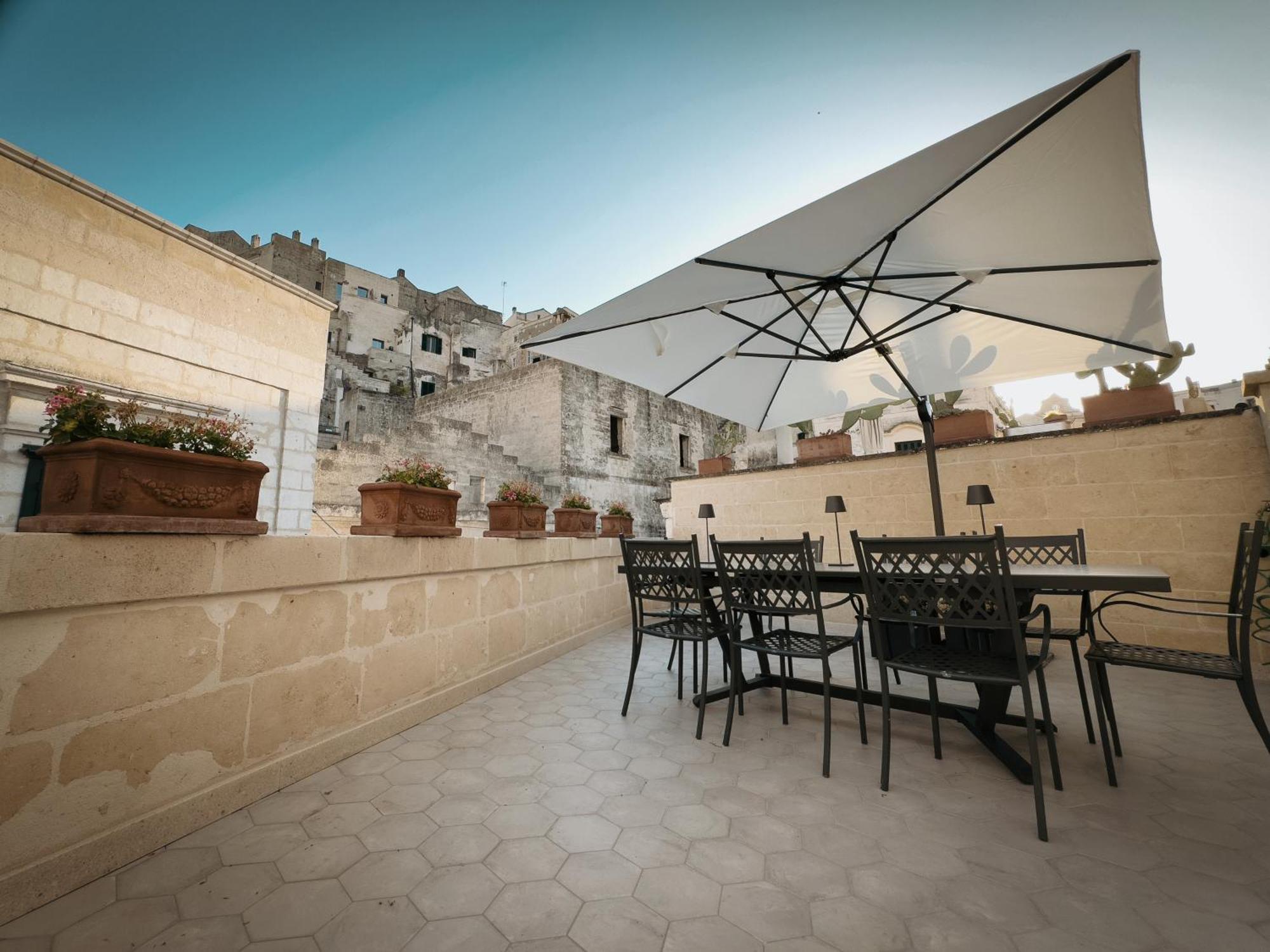 Dimora Lombardi Hotel Matera Bagian luar foto